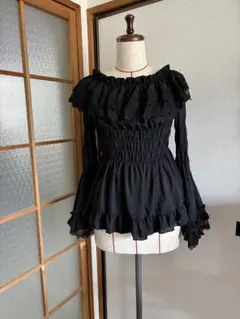 2026年最新】Atelier pierrot ブラウスの人気アイテム - メルカリ