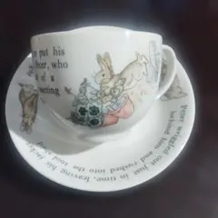 WEDGEWOOD ピーターラビット ティーカップとソーサー