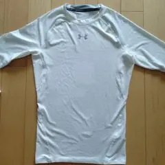 アンダーアーマー　インナーシャツ