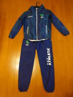 ATHLETA ウィンドブレーカー ピステ上下