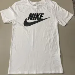 【美品】NIKE ホワイト Tシャツ Sサイズ