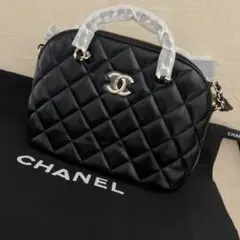 CHANEL ブラック キルティング ショルダーバッグ　ノベルティ