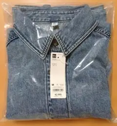 新品タグ付・未開封・未使用GU　デニムジャケット　ブルー　M