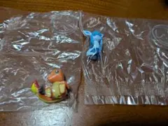 ポケモン　しっぽみてみて！フィギュア2　グレイシア　ヒトカゲ