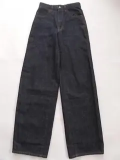 Item thumbnail for item 06235642-687b-4c3b-96d3-d5ca568c4aa1