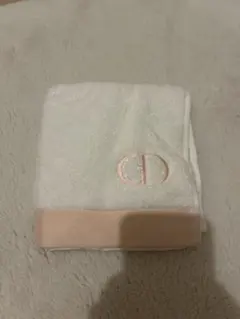 Dior Beauty ハンドタオル ノベルティーのサムネイル