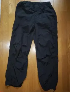 GU ブラック ワークパンツ