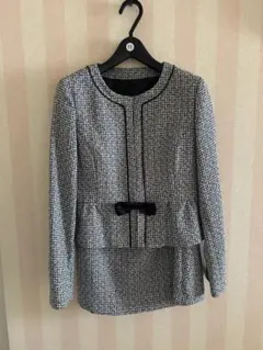 ツイードジャケットとフレアスカートのセットスーツ11号