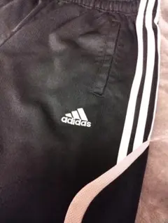 adidas ハーフパンツ