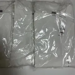 ユニクロ　クルーネックＴシャツ