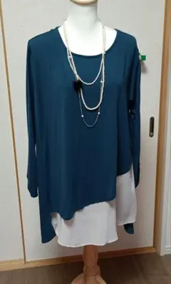 アシンメトリー長袖トップス 青