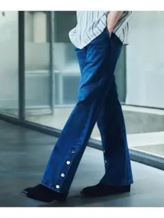 【HARE】サイドボタンデニムフレアパンツ Sサイズ ブラック