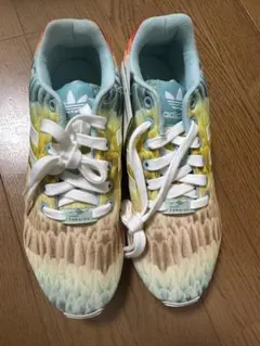 adidas アディダス スニーカー 23.5cmのサムネイル