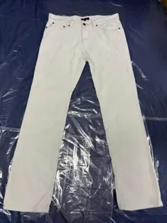 BURBERRY ホワイト ストレート　コーデュロイ　パンツ 82