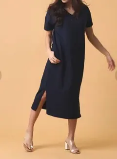アズールバイマウジー オーガニックコットンVネックワンピース