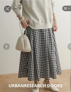 新品未使用✨URBAN RESEARCH DOORSウエストタックフレアスカート