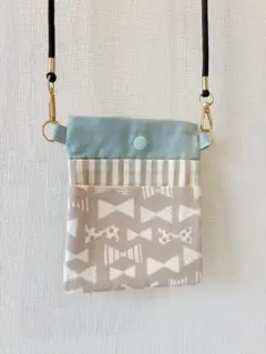 サコッシュ ナースオーガナイザー 保育士ポシェット