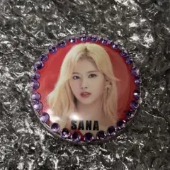 TWICELIGHTS缶バッチサナ