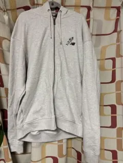 New Balance グレー フルジップパーカー