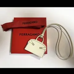 FERRAGAMO フェラガモ アフタヌーンティー ノベルティ チャーム