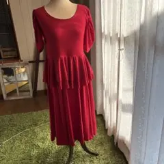 赤いフリル付きロングドレス　社交ダンス パーティ　レッスン着