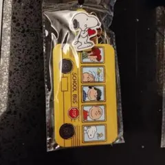 リール付き　スヌーピー　パスホルダー　ケース　定期入れ