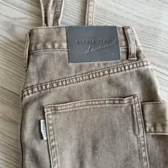 ALEXIA STAM ベージュ サスペンダー付きデニムパンツ