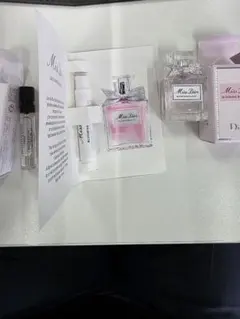 シャネル CHANEL ディオール DIOR 香水 サンプル 4種セット - メルカリ
