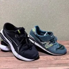 PUMAとNew Balanceのキッズスニーカーセット 22cm