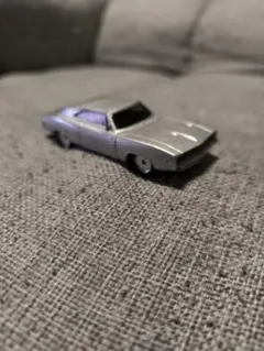 希少。シルバー クーペ ミニカー