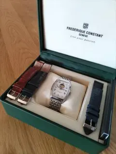 FREDERIQUE CONSTANT 自動巻き 腕時計 トノー型　おまけ付きのサムネイル
