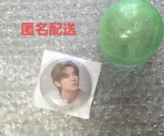 TXT MOACON POPUP カプセルトイ ヨンジュン 缶バッジ