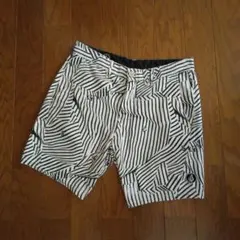 Volcom ボルコム メンズ ショートパンツ 総柄 ストライプのサムネイル