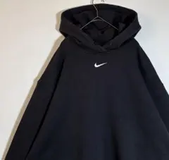 NIKE ナイキ　ワンポイント刺繍ロゴ　スウッシュ　無地　裏起毛　パーカー