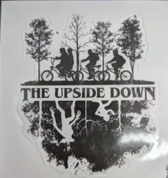 ストレンジャーシングス　ステッカー　UPSIDE DOWN　1枚