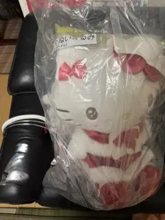 くじキティちゃん ぬいぐるみ‼️発送は着払い‼️