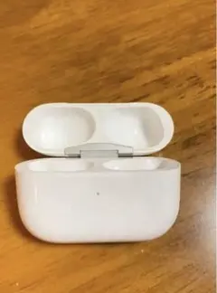 Apple AirPods Pro 充電ケースのみ