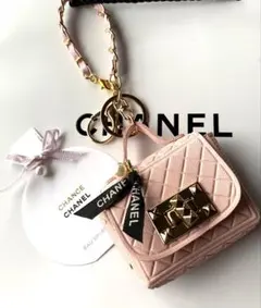 シャネル バッグ型キーホルダー ゴールド ノベルティ - メルカリ