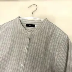 レディース　N＋　ストライプシャツ　グレー　Ｍ　ノーカラー