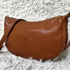 【美品】イルビゾンテ ハーフムーン ショルダーバッグ 本革のサムネイル