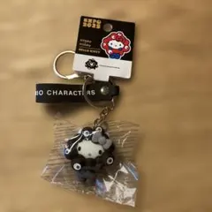 万博限定 サンリオ 黒ミャクミャク なりきりキーホルダー　ハローキティ