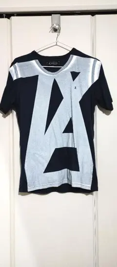幾何学模様 半袖Tシャツ ネイビー