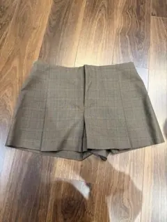 ZARA チェック柄ショートパンツ