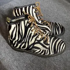 Dr.Martens ハラコ ゼブラ柄 25cm前後 - メルカリ