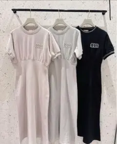 アンミール ロゴカットワンピース