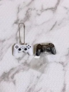 PlayStation プレイステーション ミニチュアチャーム　2種セット