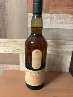 未開栓 LAGAVULIN ラガヴーリン 16年 ウイスキー 700ml - メルカリ