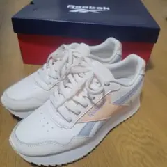 【美品】Reebok スニーカー 厚底　ヒールスニーカー