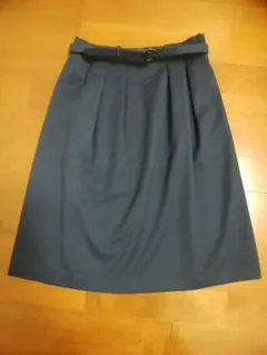 ナチュラルビューティー　ネイビー ブルー　スカート　ベルト付き　東京スタイル