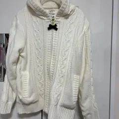 新品タグ付き★リンジィ★160cm★ホワイト ニット　アウター